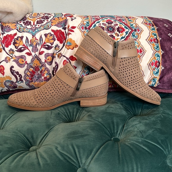 EUC Franco Sarto Rouge Booties color is called “cashmere”. - Picture 3 of 8